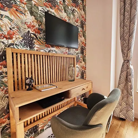 Le Cineaste -terrasse -vivre Au Coeur D'angouleme شقة أنغوليم